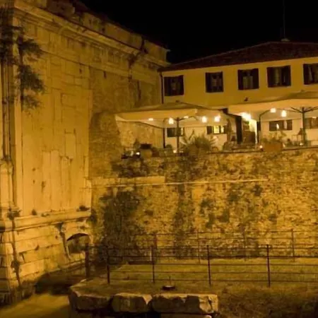 San Tomaso شقة فندقية 3*